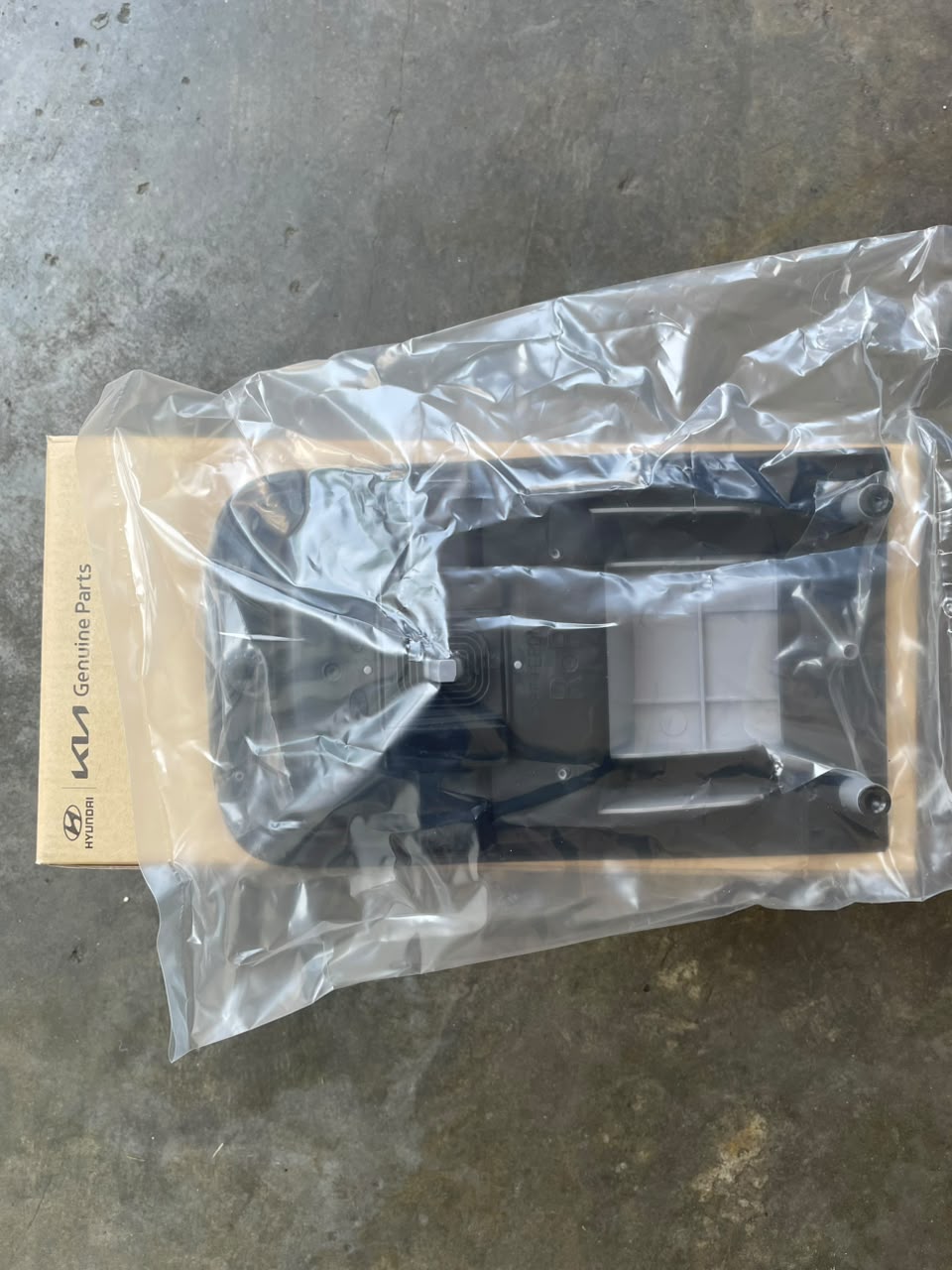 Hyundai/Kia Rear Handle Assy (Genuine Part) - Hyundai H1