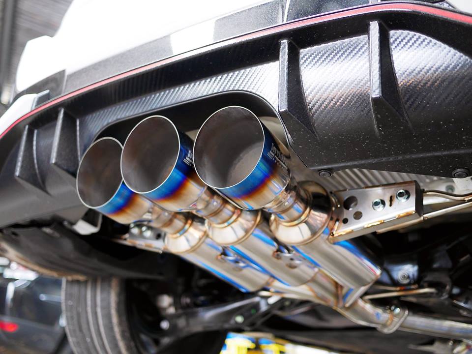 Invidia R400 Cat Back Exhaust - Honda Civic Type-R FK8 17+