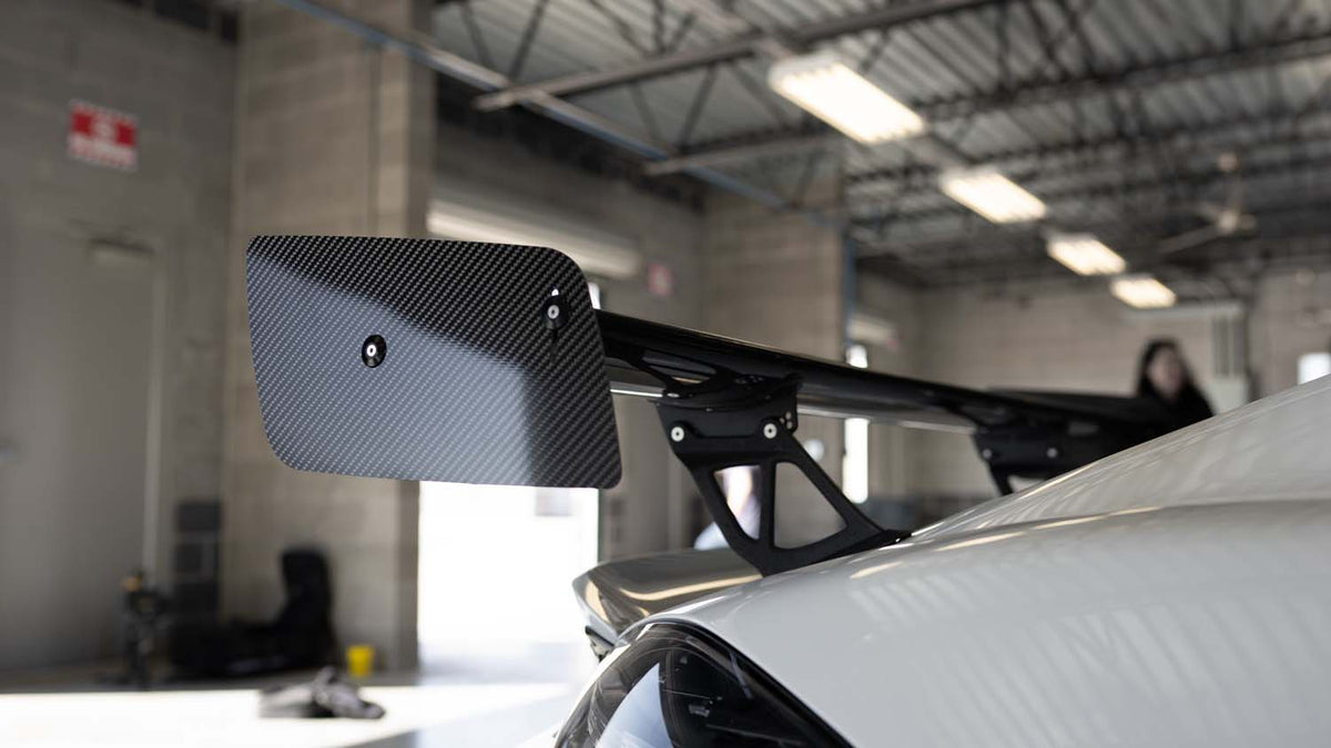 Verus Engineering UCW Rear Wing Kit - Porsche 981/718 GT4